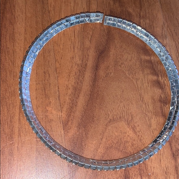 Brand New Double Row Rhinestone Collar Necklace - Picture 4 of 4